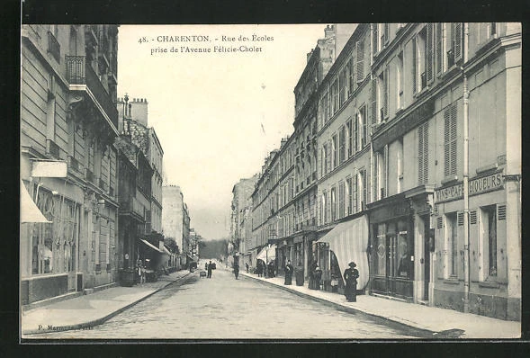 CPA Charenton, Rue des Ècoles prise de l´Avenue Fèlicie-Cholet
