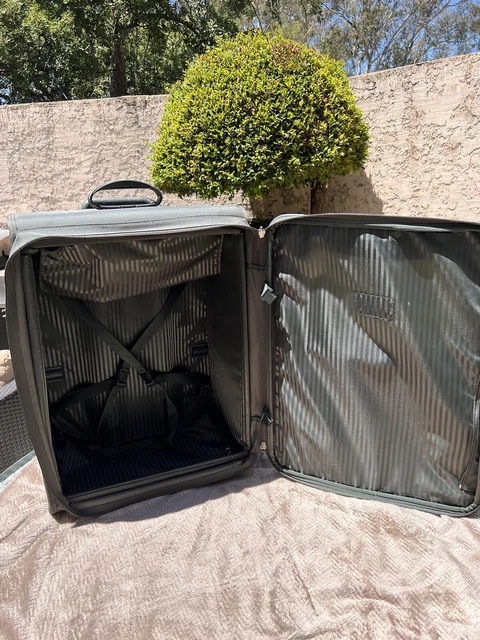 tumi alpha olive green nylon upright rolling large 24” suitcase 2244m3 9
