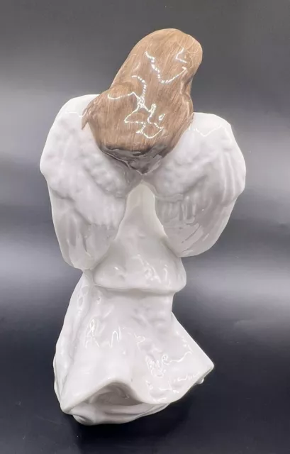 Vintage 1996 Royal Doulton Porcelain Figurine "Christmas Angel" HN 3733 England 3