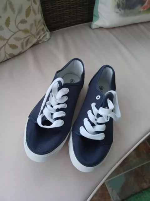 Ladies dunlop canvas shoes sale