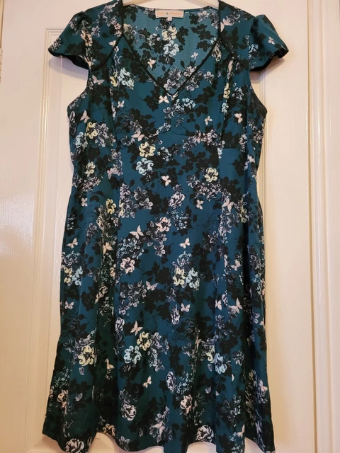 LADIES BILLIE Blossom Size 16 Multicolour Pattern Long Maxi