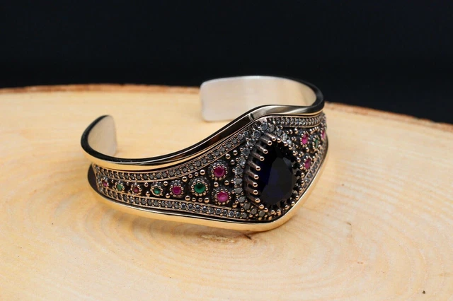 Bracelet pour femme en saphir fait à la main pour femme avec manchette en...