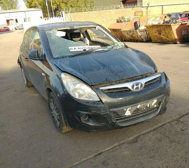 HYUNDAI I20 KIT UTENSILI RUOTE DI SCORTA benzina 09-14