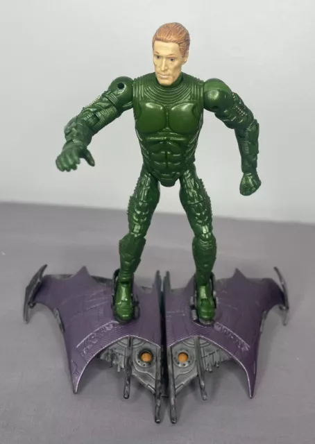 Marvel Spidey y su superequipo, Figura Gigante de Duende Verde