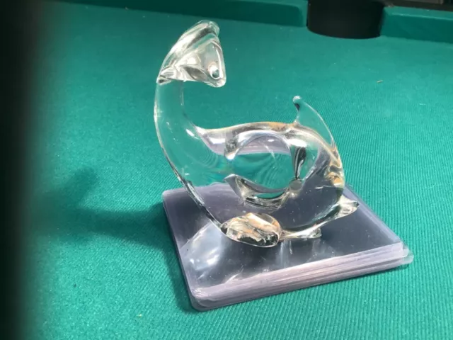 George Good Fish Paperweight Clear Art Glass figurine 3.5" tall x4" long 1970’s