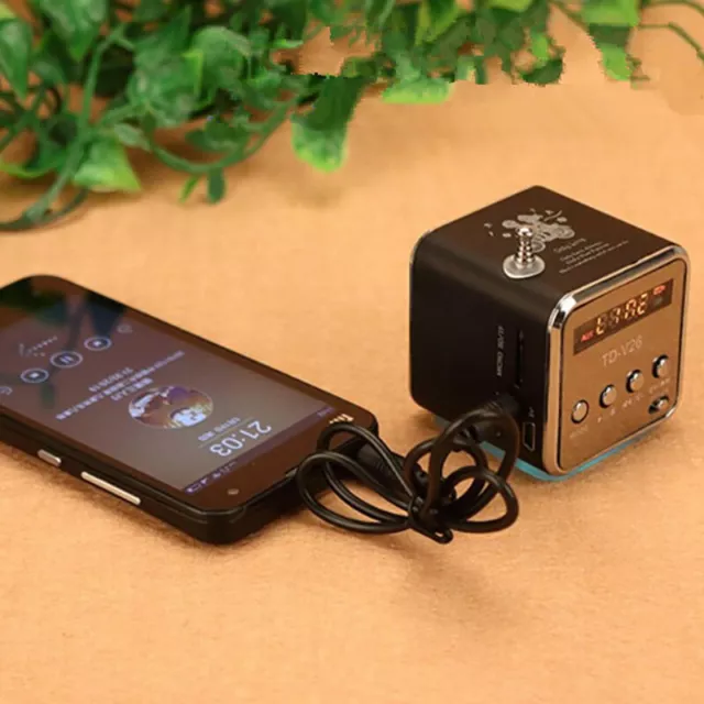 Rechargeable Portable Radio FM Portable Mini Radio Mini Bluetooth Portable Vo Sg
