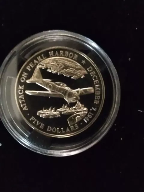 2000 WWII Pearl Harbor Attack $5 Memorial Coin UNC Liberia. With Certificate