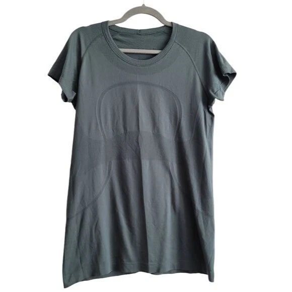 Lululemon Women 12 Green Swiftly Tech Short Sleeve Athletic Stretch Shirt