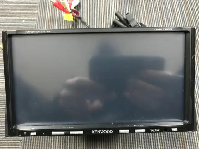 Kenwood DNX7200 2-DIN Monitor/Receiver with Built-in Navigation USED