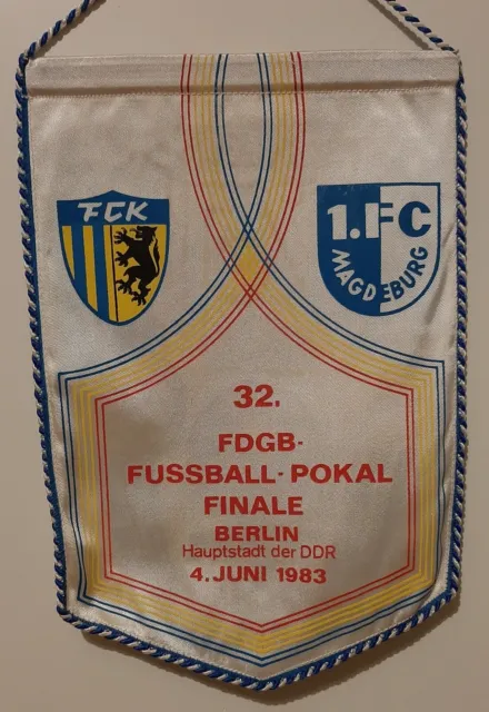 FC Karl Marx Stadt 1.FC Magdeburg Wimpel DDR Fussball FDGB Pokal Finale 1983