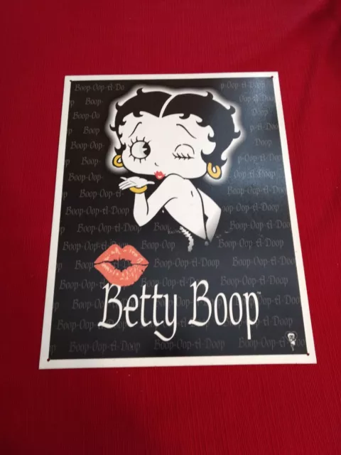Collectors 5 Betty Boop Tin Signs (1) 9.5"x 6.5" (1) 17"x 11.5" (3) 16" x 12.5"