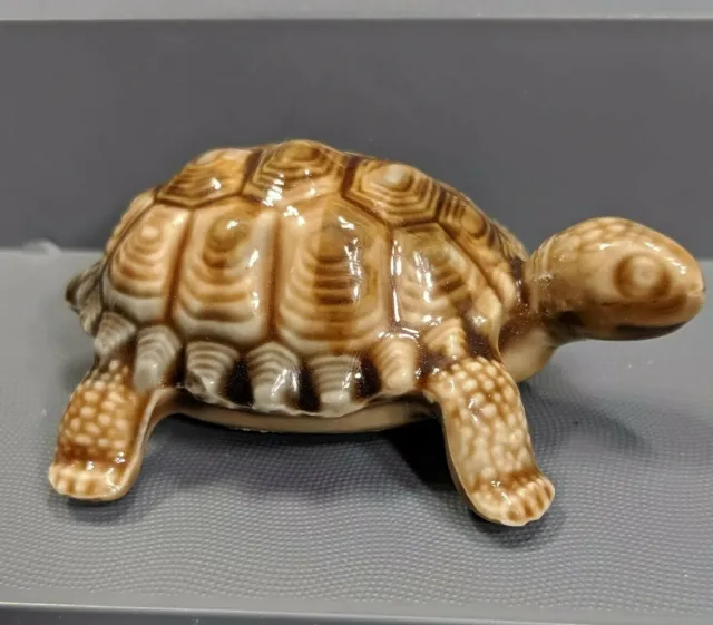 Wade Figurine Tortoise Turtle Reptile Made in England Vintage Porcelain 3"
