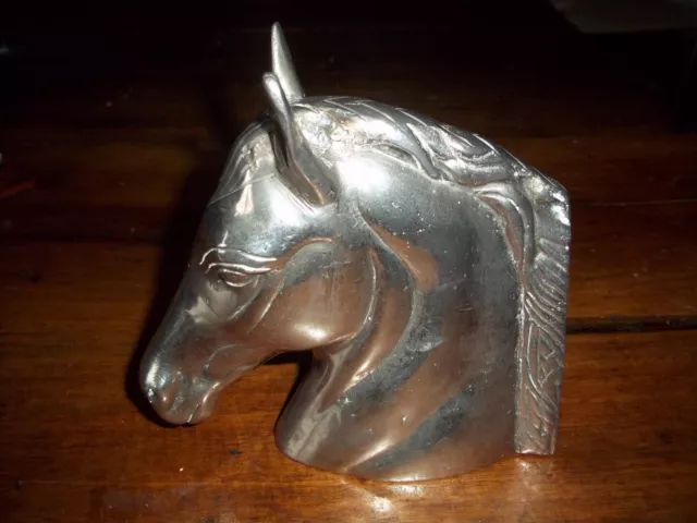 Scultura testa di cavallo argentata (ricoperta)