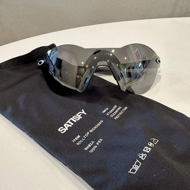 Oakley Re:SubZero x Satisfy Oakley Re:SubZero x Satisfy