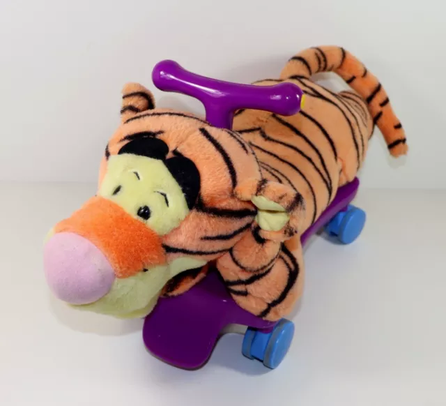 Disney TIGGER RUTSCHER Kinder Fahrzeug Auto Musik Plüsch Winnie Puuh Pooh 29 cm