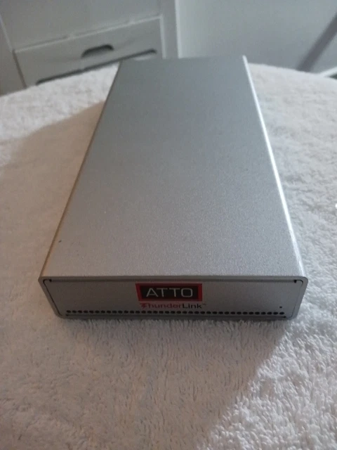 ATTO ThunderLink FC 2082 ThunderBolt To 8GbE- Fiber Channel - SAS/SATA