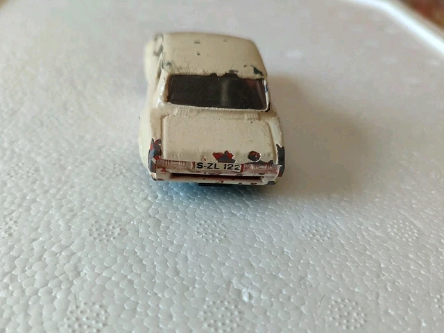 606499_6