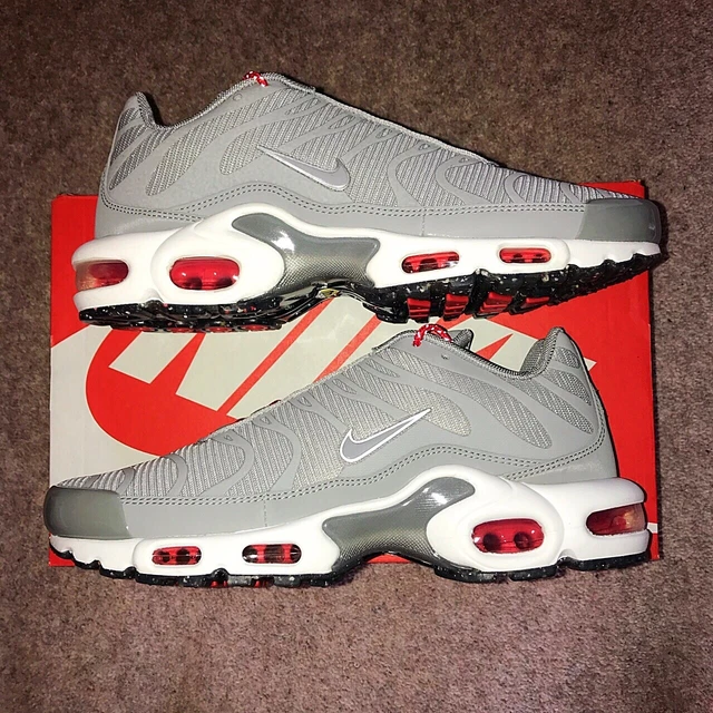 Red nike sales tns mens