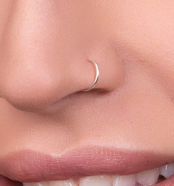 Nose shop stud 4mm