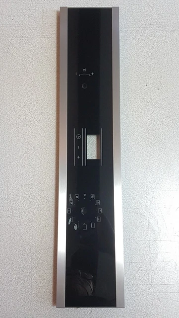 Poignée de porte finition Chrome Brossé sur rosace Ovale - Modèle JACOB MILLAPOIGNÉES