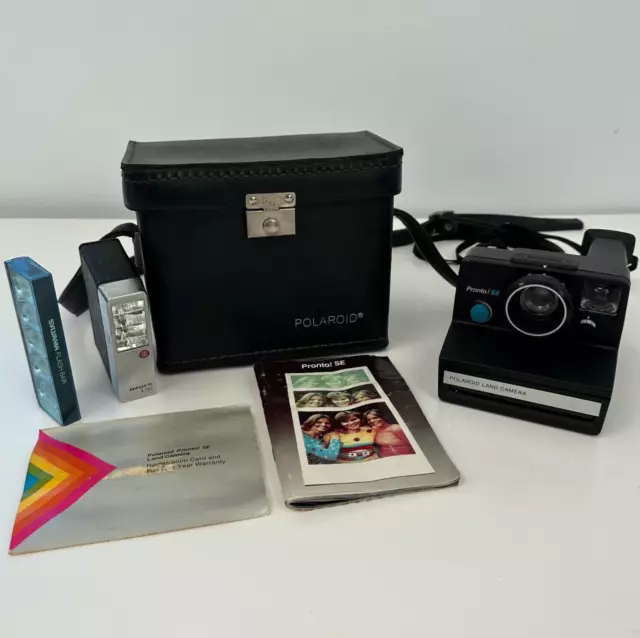 Polaroid Camera Pronto SE Land with Case Flashes Manual Instant VINTAGE