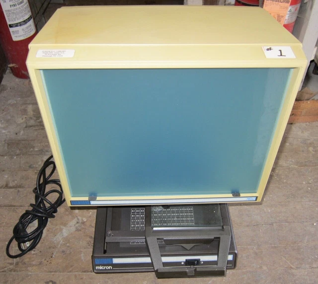 Vintage Anacomp Micron 780A microfiche reader, 50 Watt Lamp, Used