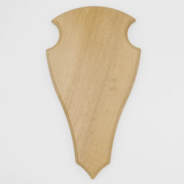 Ciervo Escudo de Trofeo Deseada En Roble Claro Altura 38CM Hirschschild