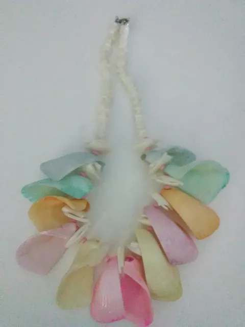 Vtge Sea Shells Necklace Pastel Colored retro 1980s Tropical Island Hawaii Fun 3