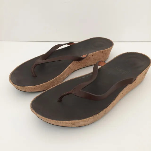 FITFLOPS Sandals Womens 8.5 Brown Leather Cork Wedge Platform Flip Flop Thong