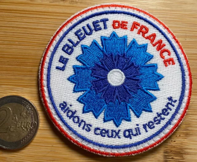 Ecusson Patch Le Bleuet De France. Aidons Ceux Qui Restent  (Écu 49)