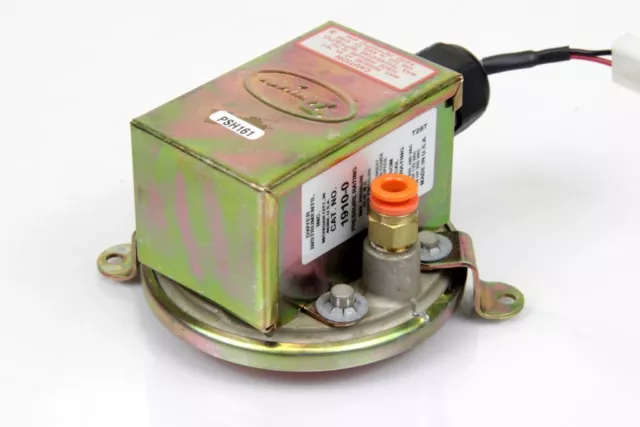 Dwyer 1910-0 Pressure Switch 1/8 " -fnpt ,0.15 Inch-H2O,0.5 Inch-H2O, Spdt