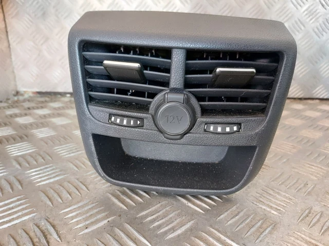 Grille D'aération Centrale Avant Pour AUDI A4 II (8E) - Modèles De 01/2001 à 11/2004 - Pièce D'occasion En Bon état