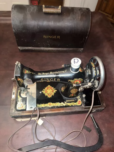 Antique Singer Model 128 Sewing Machine w/ Bentwood Case w/ Knee crank