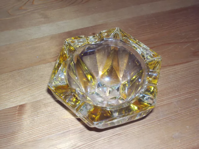 Aschenbecher Glas antik aus den 70 er Jahren Topzustand sehr schwer