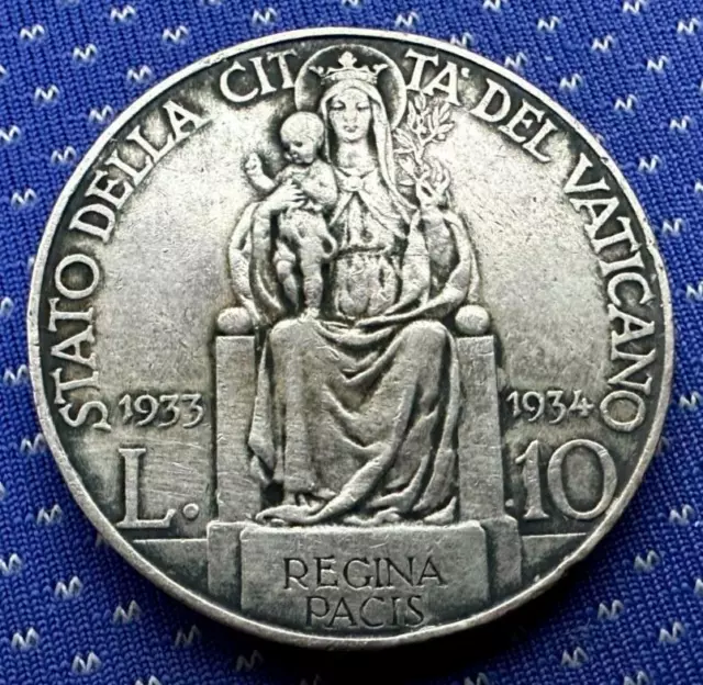 1933 - 34  Vatican 10 Lire Coin AU .835 Silver JUBILEE 50K Minted   #ZA53