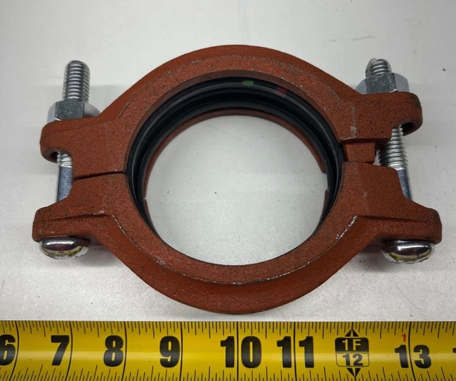 3& GRUVLOK SLIDELOK Fig 74 Straight Coupling Ductile Iron 750 PSI 250