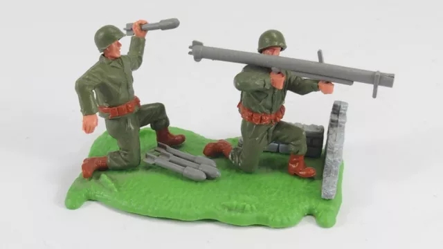 Timpo Toys - US Diorama mit Soldaten GI und Panzerfaust / Bazzoka WK II