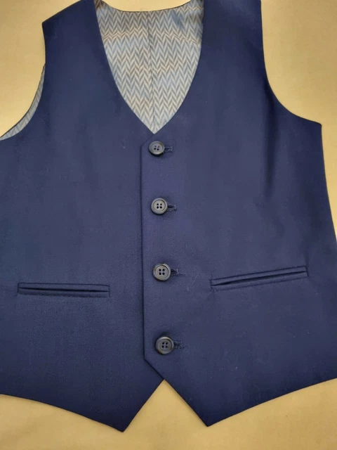 Boys waistcoat Paisley Of London brand age4 year old excellent condition  ❤️