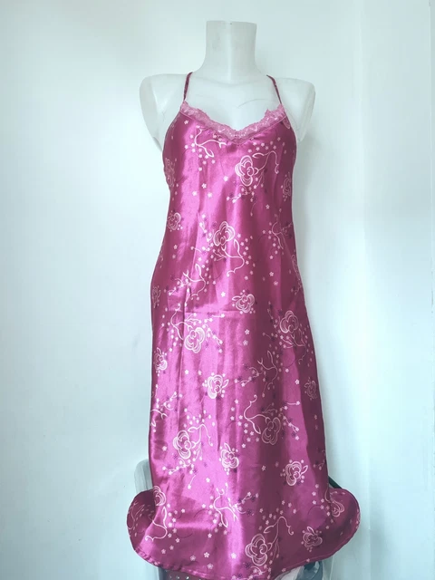 Votre nuisette en satin, Comment bien la choisir ? - Le blog de Jolie
