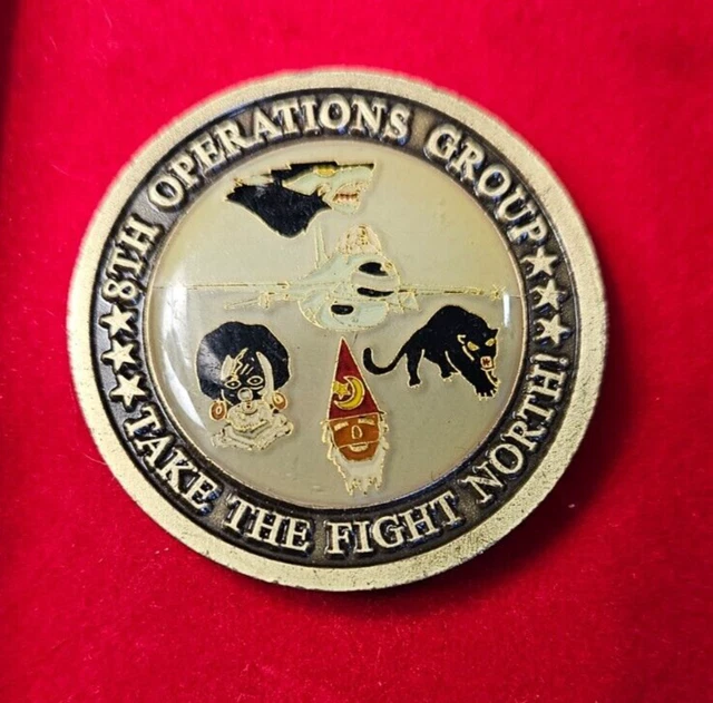 MILITARY CHALLENGE COIN--8TH Operations Group, Kunsan Air Base, Korea £ ...