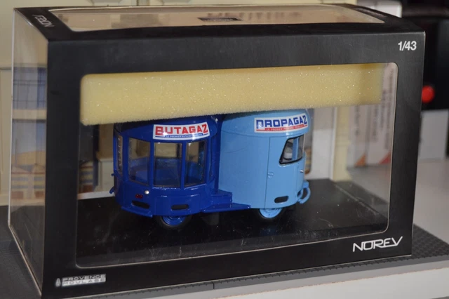 Renault 1400 Kg "le Nain Gourmand -Tour de France / 1:43 (Neu (gemäss