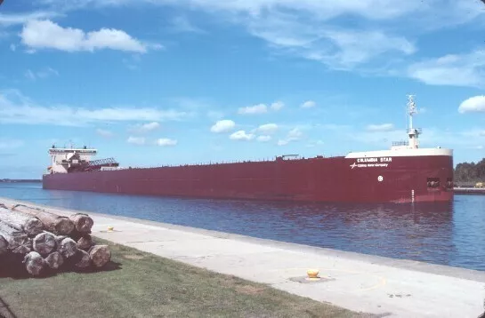 Ship --- Mv Columbia Star Soo Mi --- Original Slide 08-31-99 9 T13-14