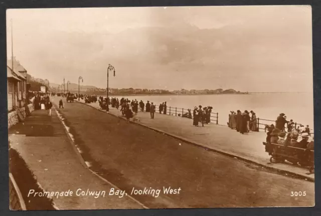 Postcard Colwyn Bay Conwy Wales the Promenade looking West posted 1919 RP Philco