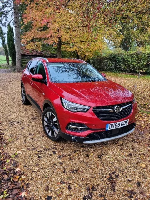Vauxhall Grandland X,  1.5 Turbo D Sport Nav, 5dr Hatchback, Diesel 2018