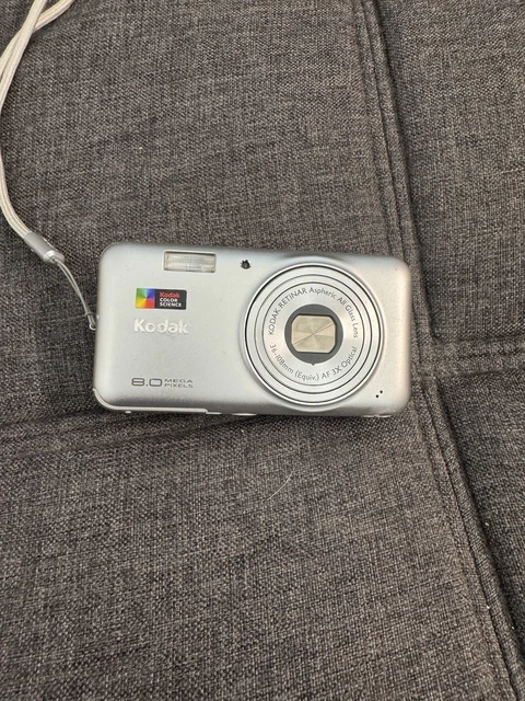 Cargador Camara Hitech -Battery Charger Set For Kodak EasyShare