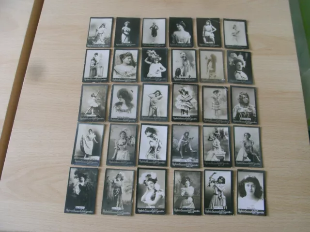 30 Different Ogdens Guinea Gold Cards Actresses Base M  + Sleeves. `1901