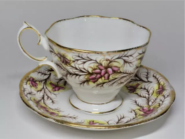 40s Royal Albert China Inglaterra Rosa Heather Bell #2687 Juego Taza y Platillo