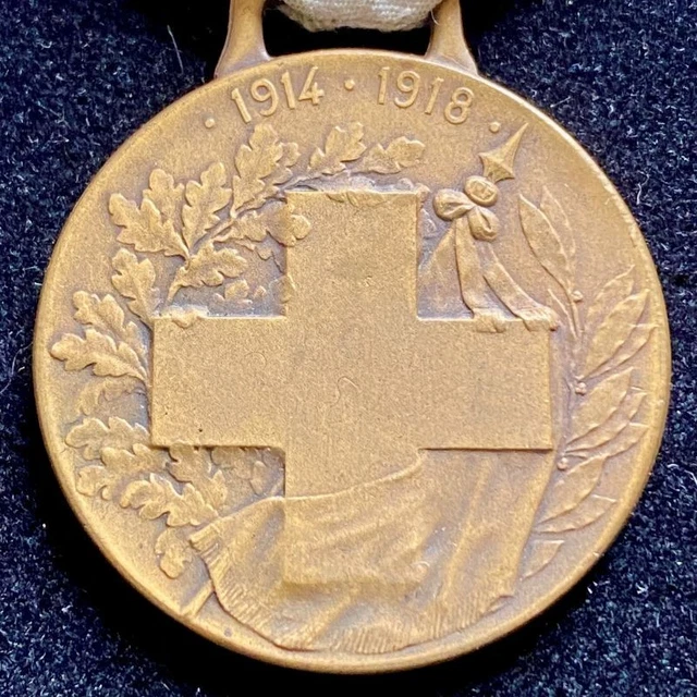Médaille Association Des Enfants De Marie Avec Croix, Pèlerinage Diocèse D'Arras