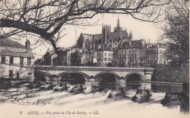 CPA 57 METZ Vue Prise de l'Ile de Saulcy