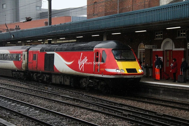 B114 6X4 GLOSSY Photo Virgin Class 43 43302 @ Doncaster £1.00 - PicClick UK
